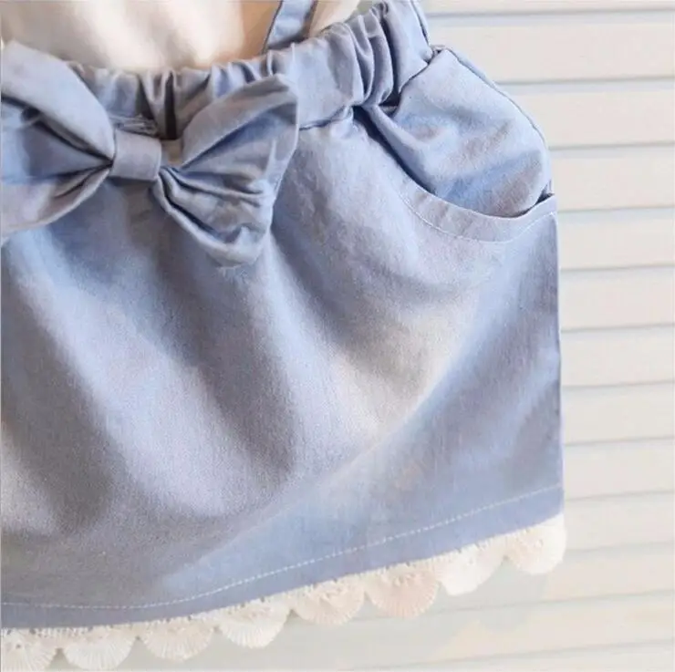 3889738054_1526742229