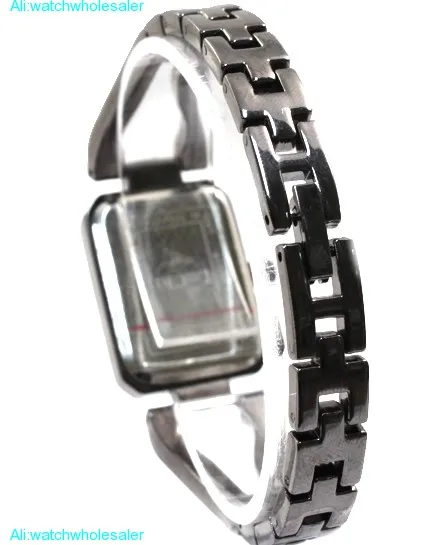FW779B Gunmetal Band Round White Dial Ladies Women Fashion Quartz Bracelet Watch