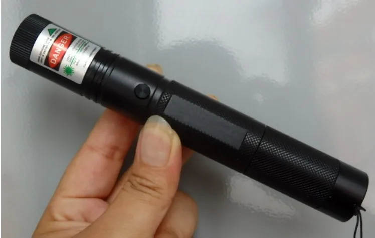 

Hot! 100w 100000MW 532nm Professional Powerful SD 301 Green Laser Pointer Flashlight Lazer Light Focus Burning Burn Hunting