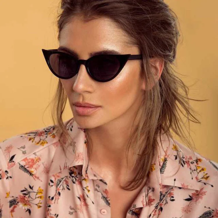

2019 trend Fashion Cat Eye Sunglasses for Women Brand Designer Vintage Sunglasses Cateye Mirror Sunglasses Dames Goggles