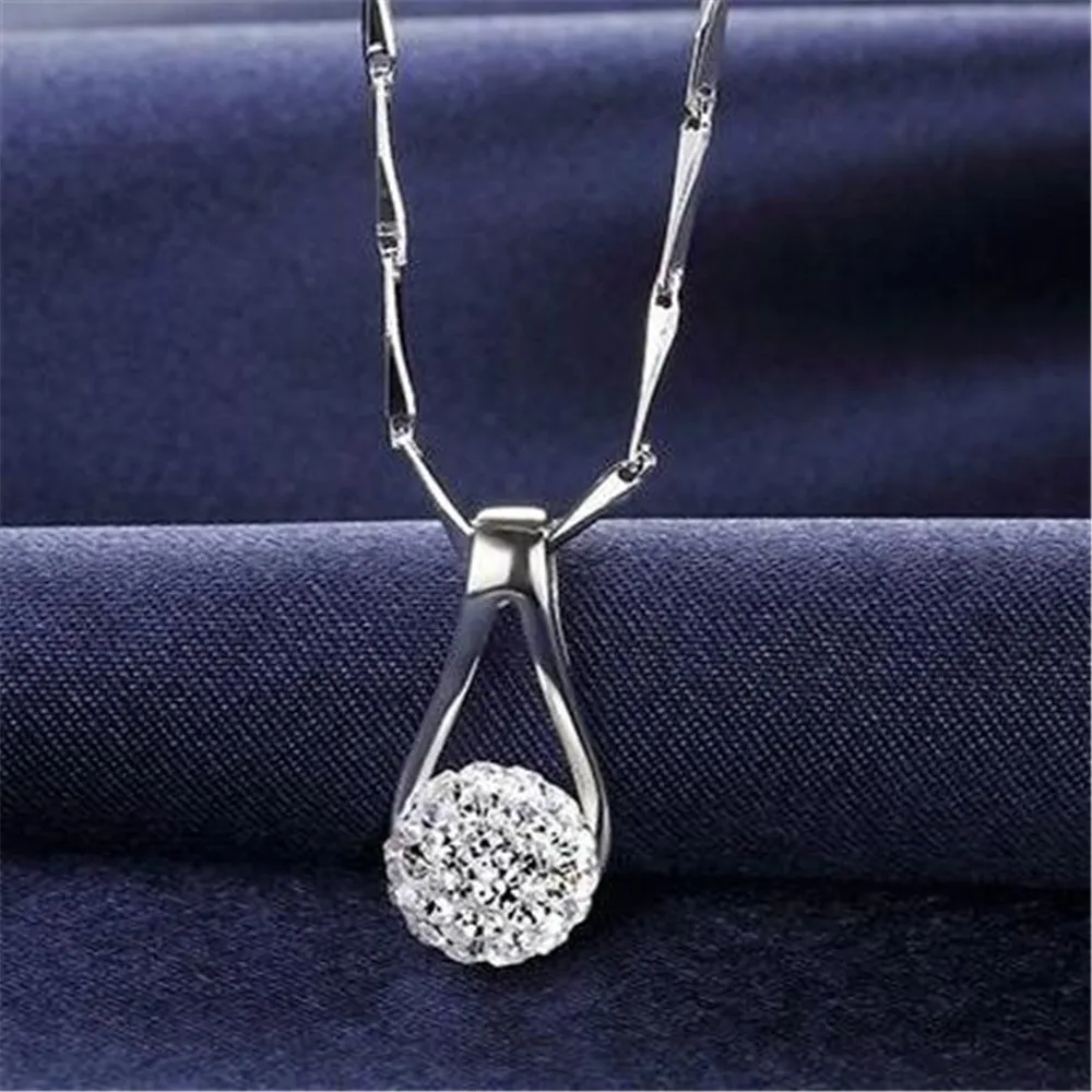 2017 New Design Good Luck Big Crystal Necklace Elegant Pendant