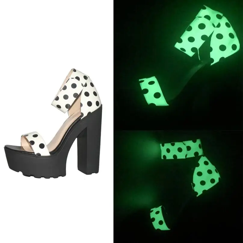 2019 New Arrivals Luminescent platform Sandals