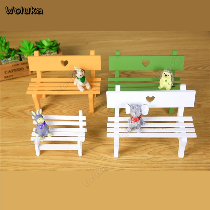 

Mini Bench Chair Wooden Heart Park Seat Photostudio Shooting Props Product Photography Accessories 3 Colors Available CD50 T10