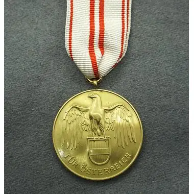 

EMD Austrian War Commemorative Medal 1914 - 1918@