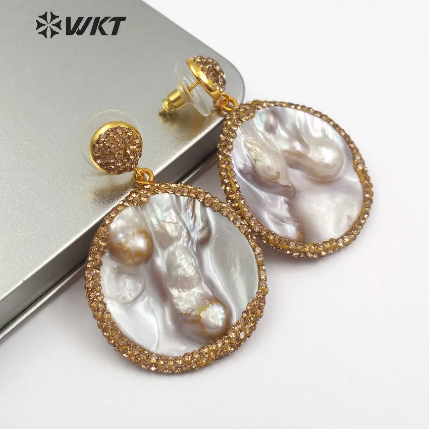 

WT-RE075 WKT New unique design ladies pearl earrings bohemian style with rhinestones embellished with gold ladies earrings