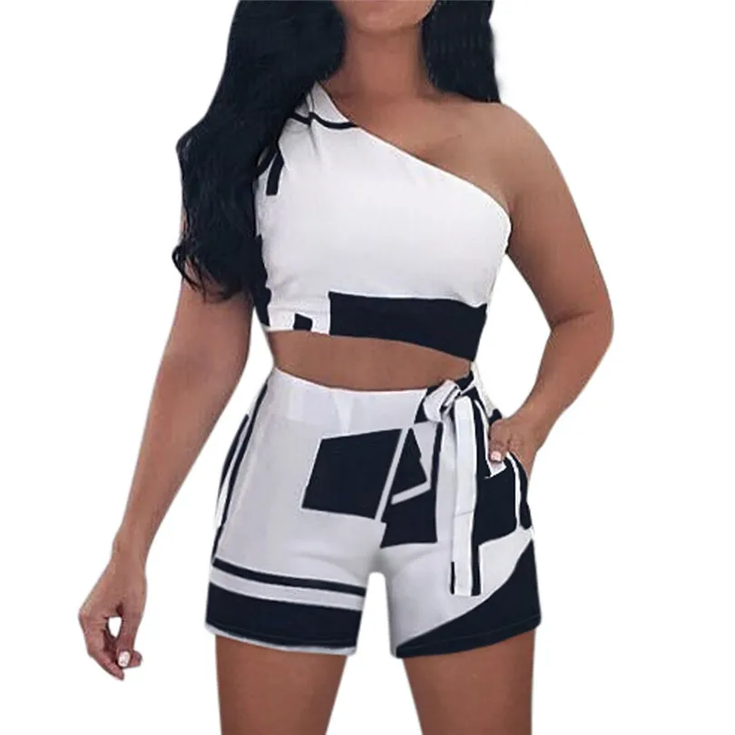 

Strapless Sexy 2 Piece Set Women Geometry Printing Crop Tops Bandage Shorts Two Piece Set Casual Conjunto Feminino 40JY25