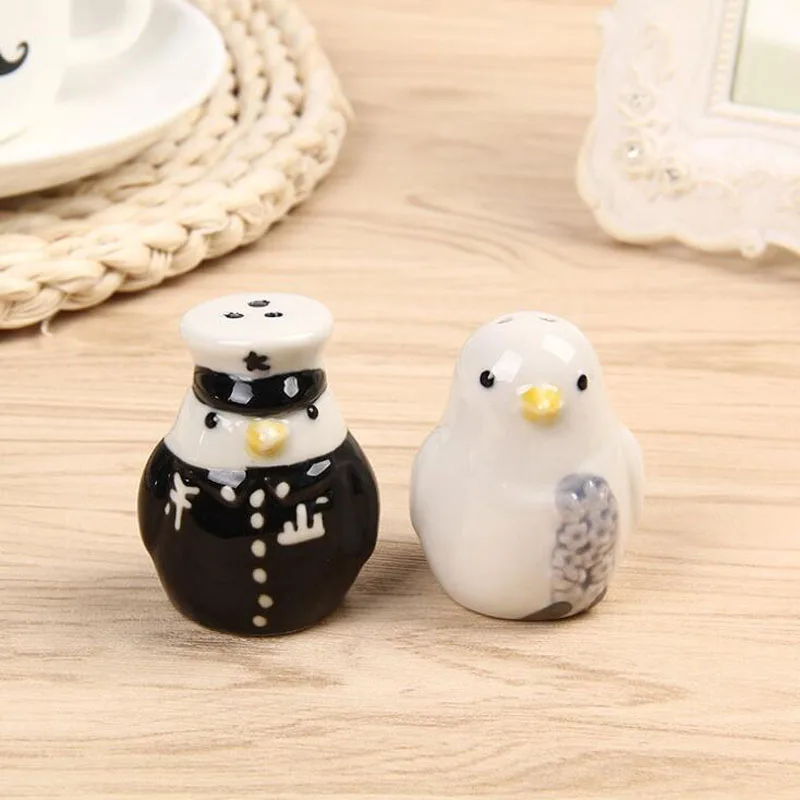 

10pcs/lot Wedding Souvenir Cute Penguin Couple White and Black Party Favors Creative Gift For Wedding Gift Accessories