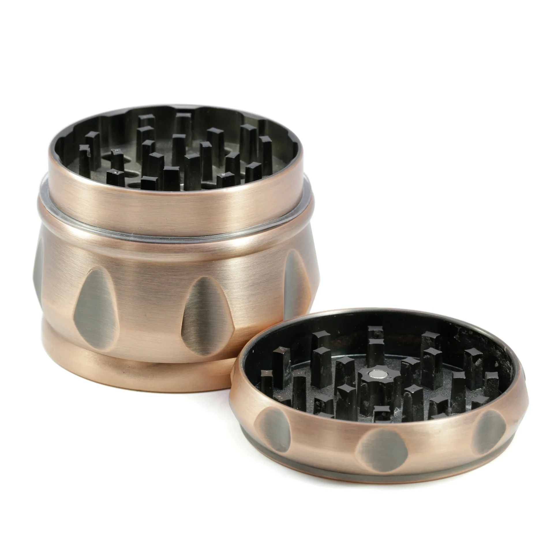 New Four-Layer Chamfered Bronze Drum Smoke Grinder with Zinc Alloy