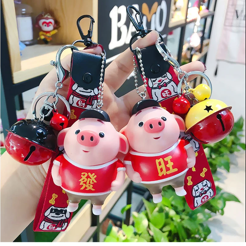 

2019 Creative cute pig Keyrings 3D Key Chain Hand-painted Craft Car Keychain Key Holder Bag Pendant Accessories