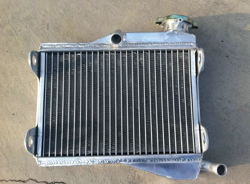 All aluminum universal radiator for Yamaha RD250 RD 250 RD350 LC 4L0