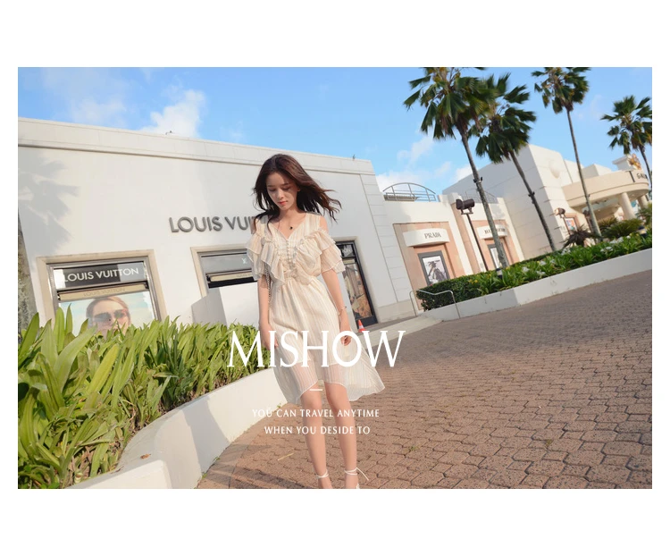 Mishow Шифоновое платье в полоску MX18B1261