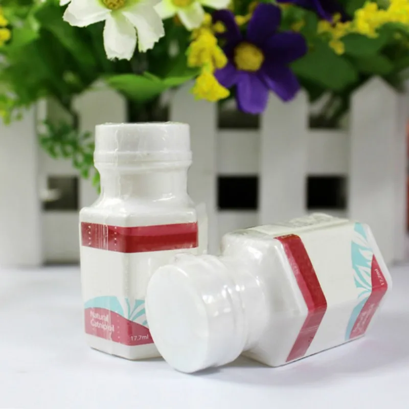 

Natural Catnip Spray Relieve stress Cat Mint Boredom Solution To Effectively Excite and Entertain Cats Liquid Spray New