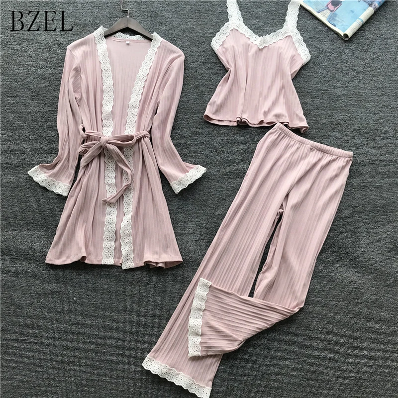 BZEL бренд 3 шт костюм дамы сексуальное Pleuche пижамный комплект Пижама с кружевами комплект пижамы осень-зима дома ночная рубашка для Для