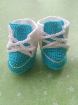 

crochet baby shoe model number 190005