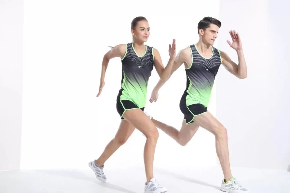 одежда атлетика. спортивная форма. майка легкоатлетическая адидас. шорты joma running. костюм для легкой атлетики.