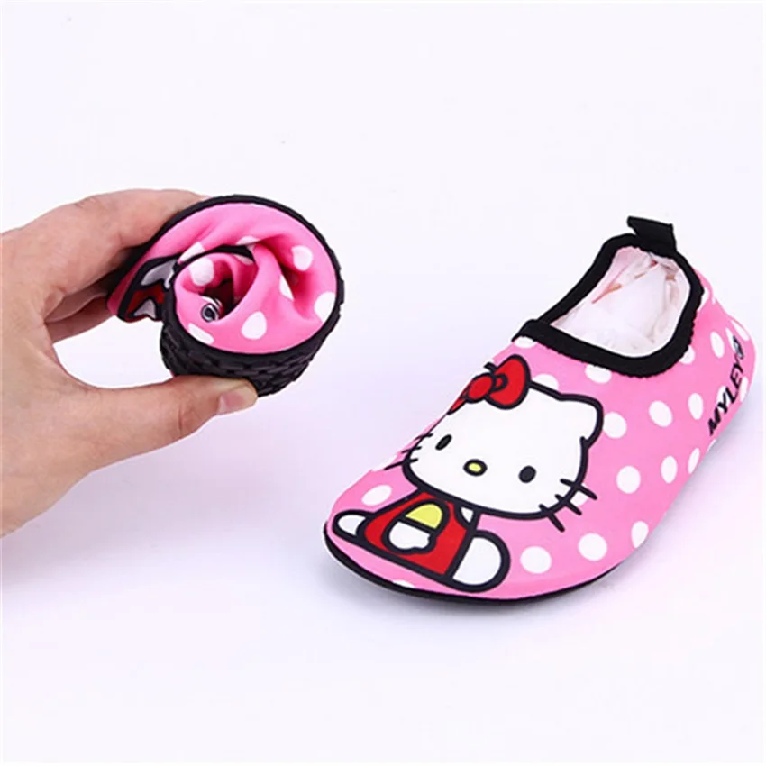 2809774249_183353095