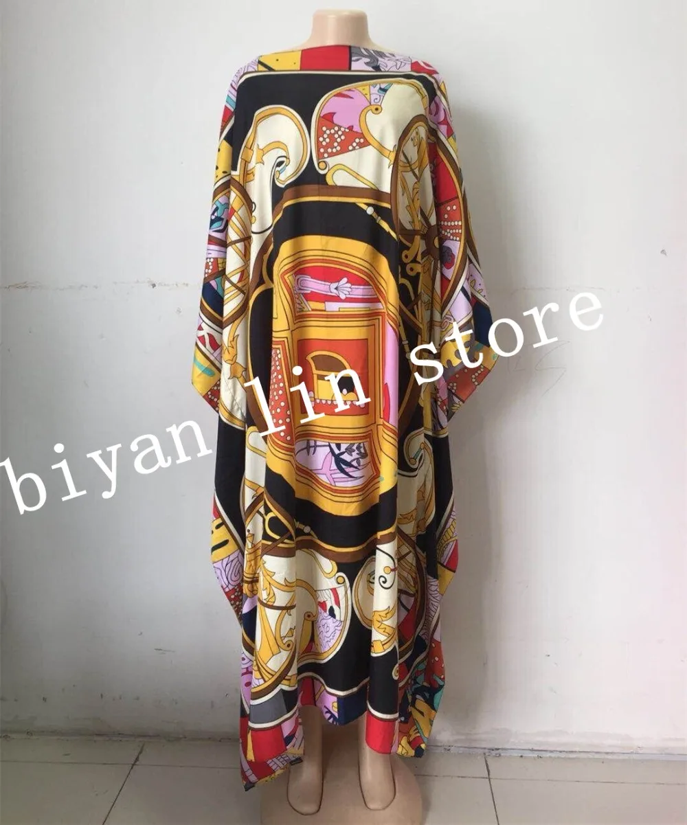 

Dress Length:128cm Bust:176cm 2018 New Fashion dresses Bazin Print Dashiki Women Long Dress/gown Yomadou Color Pattern oversize