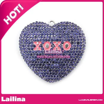 

Rhinestone Purple Heart Shape 'XOXO' Chunky Pendant for Valentine's Day