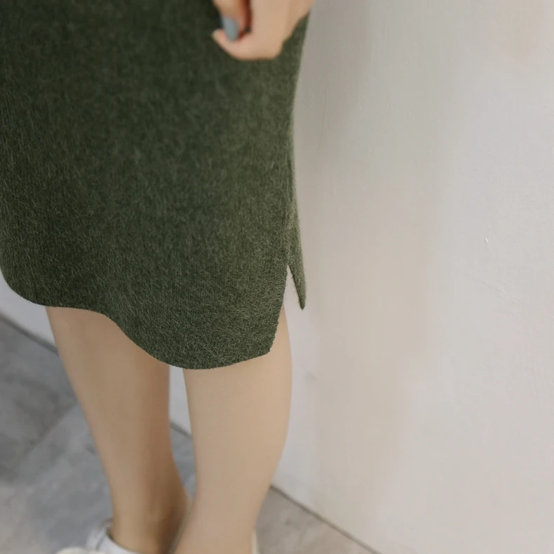 44