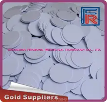 100 pcs 13.56 MHZ Diâmetro 25mm PVC RFID Token com fudan 1 K S50 chip para controle de acesso/NFC/E-ticket