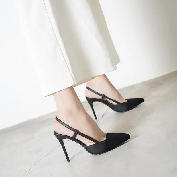 stilettos color beige