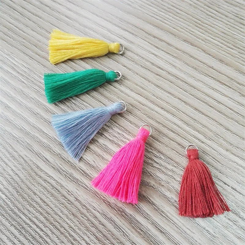 100pcs Mix Colour 40mm Fabric Tassel For Keychain Cellphone Straps