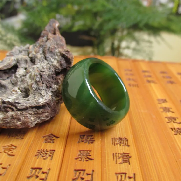 

Natural imperial green sardonyx ring width of male and female models jade finger ring pull correction products