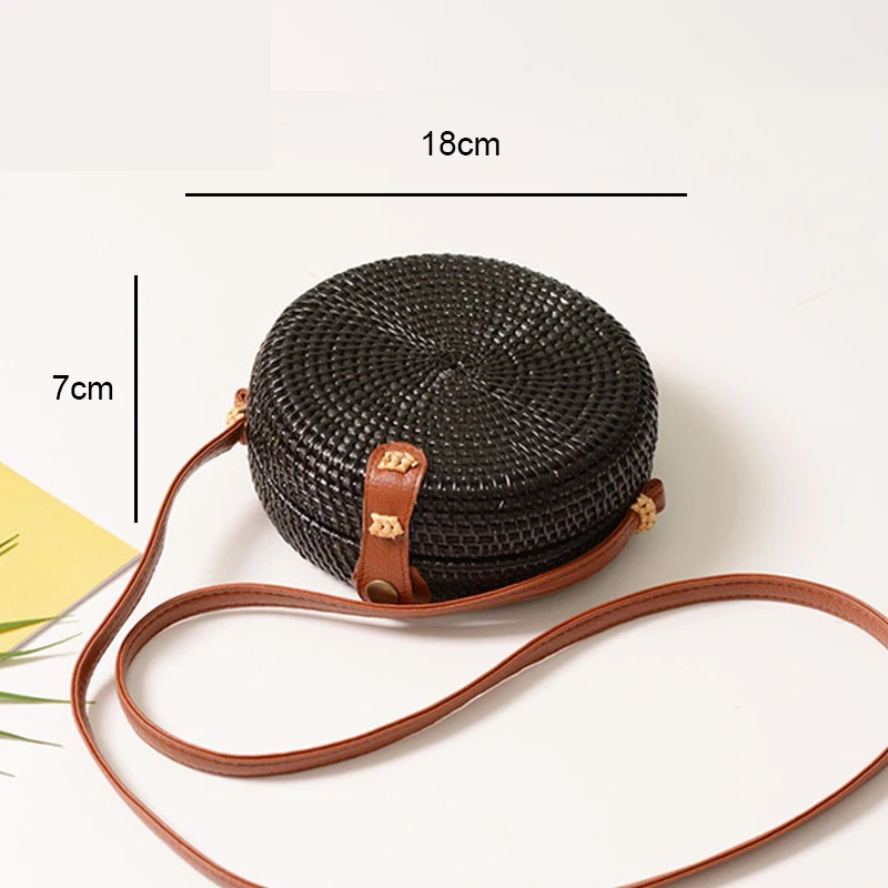 2022 Women Straw Bags Round Woven Handmade Ladies Design Summer Beach Circle Bohemia Rattan Cross Body Shoulder Bag New Fashion 