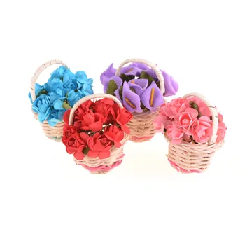 

1pcs 1:12 Flower in Basket Scale Dolls House Doll House Living Room Decor Doll Toys Birthday Gift Dollhouse Miniature Decoration