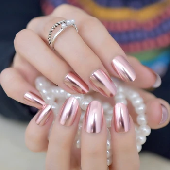 

Matte Metal Nail Art Tips Light Pink Metallic Mirror Pre-designed Fake Nails Fairy Oval Beautiful Shiny Ladies Nails