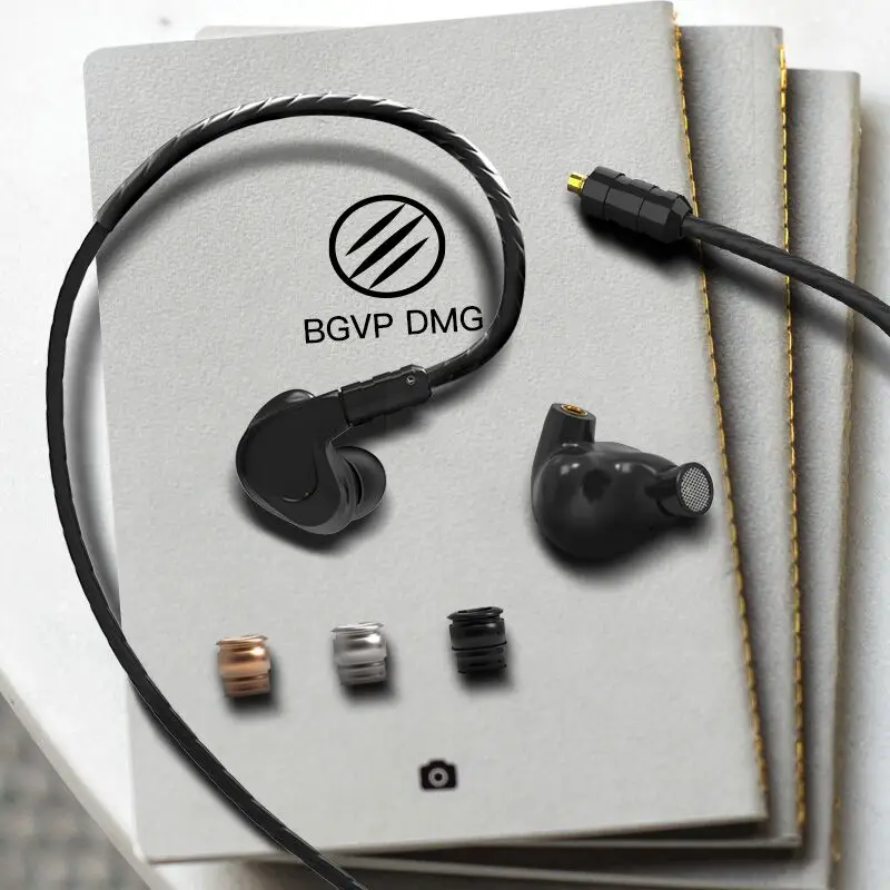 BGVP DMG In Ear HiFI Audiophile Earphone 4BA+2DD Unit MMCX Earphone DJ Monitor Earphone CNC Metal with 3 Nozzles 5N OCC Cable