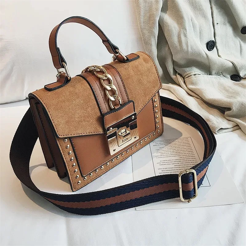 

2019 New Wide Shoulder Strap Small Square Bag Fashion Rivet Crossbody Bag Female Bags Messenger Bag Women purses and handbags