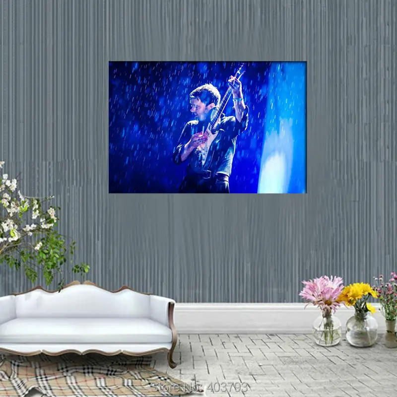 

Modern HD Printed Painting a man playing the guitar in the rain Pictures Canvas Art For Living Room