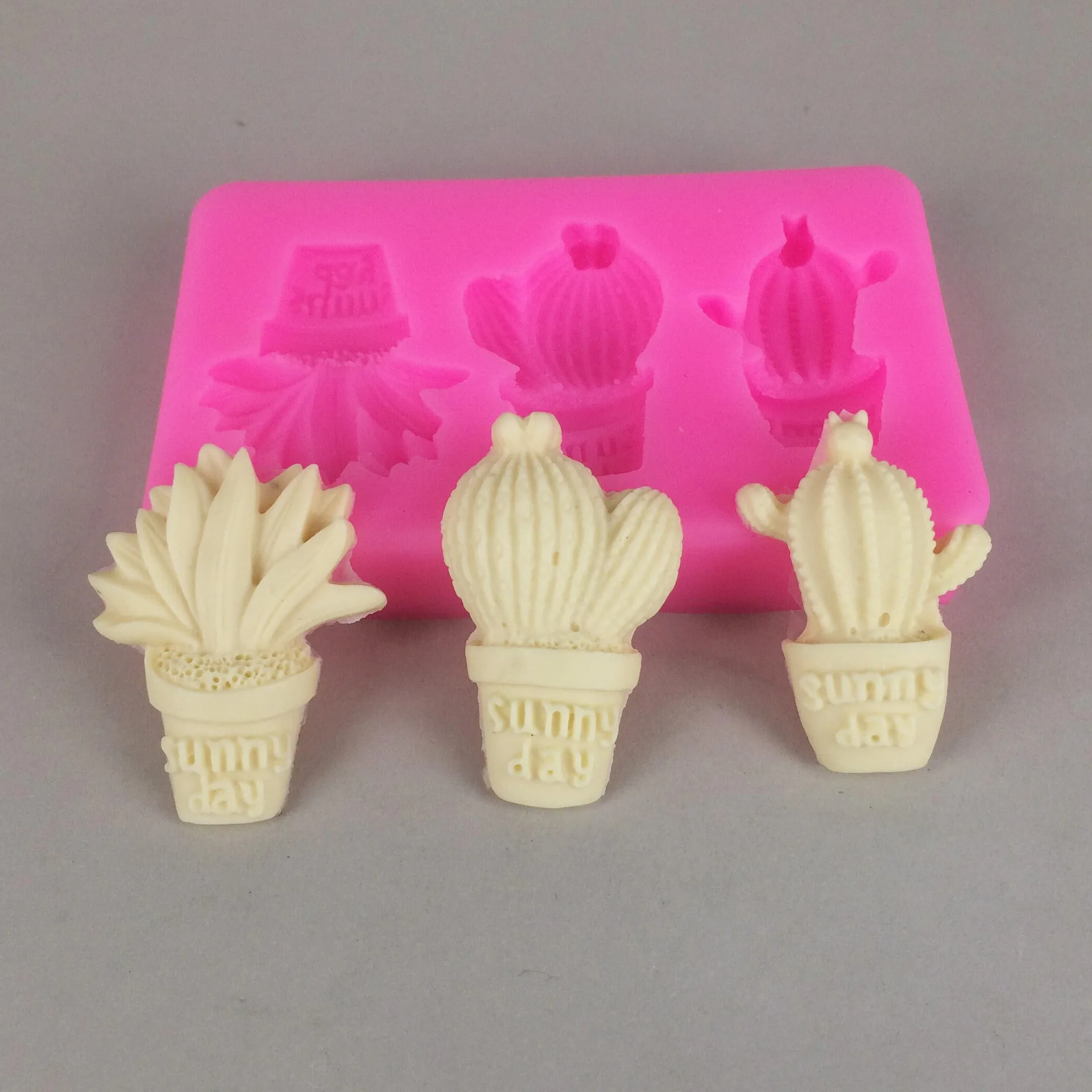 Small Craft Cactus Resin Plaster Pendant silicone Mould DIY Small Gift Soap Mold