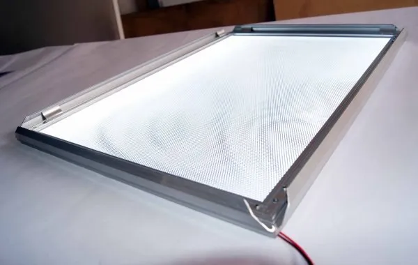 Caixa de Luz de Publicidade Publicidade ao ar 18'x24' Tamanho Led Imagem Luz up Moldura Cartaz Frame Snap ao ar Livre 3 Módulos de LED