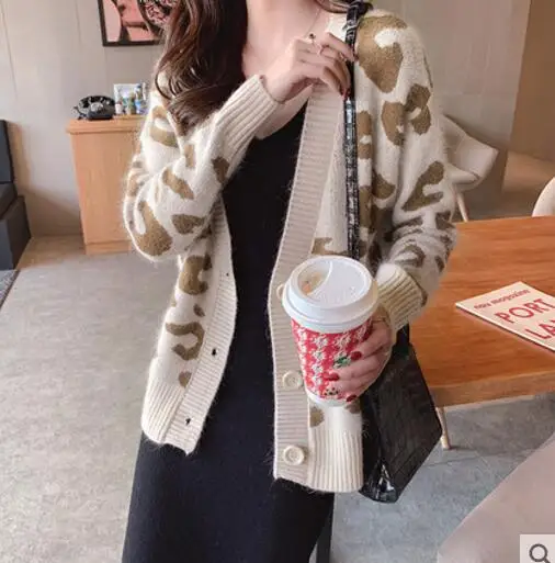 2 new spring knit sweater women cardigan jacket V-neck long-sleeved loose leopard sweater coat female autumn wool tops A1374 - Цвет: 2