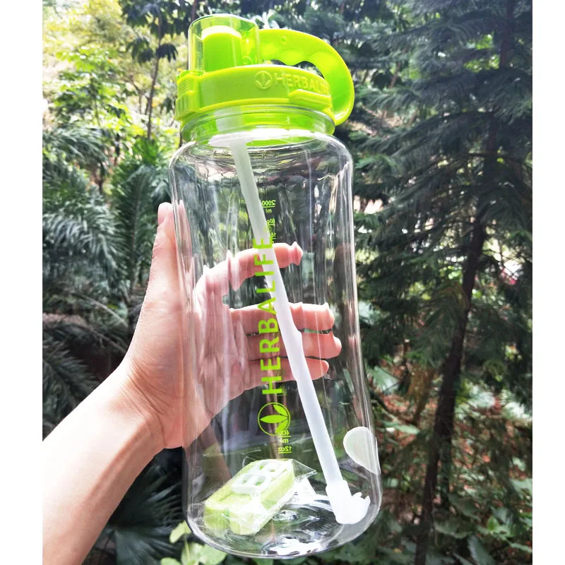 2000 мл большая емкость спортивная пластиковая бутылка для воды Сывороточный Протеин шейкер питье для путешествий добавки herbalife бутылка для воды - Цвет: White