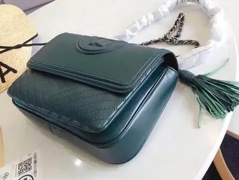 

2019 fashion new spring and summer high-grade western-style texture small square bag simple wild Messenger bag