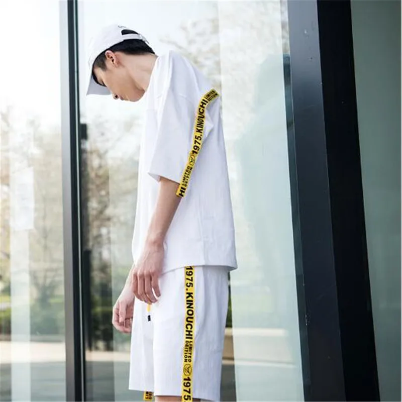 2018 новые мужские модные короткие рукава + Штаны корейской версии молодежи случайные ленты с два комплекта лета