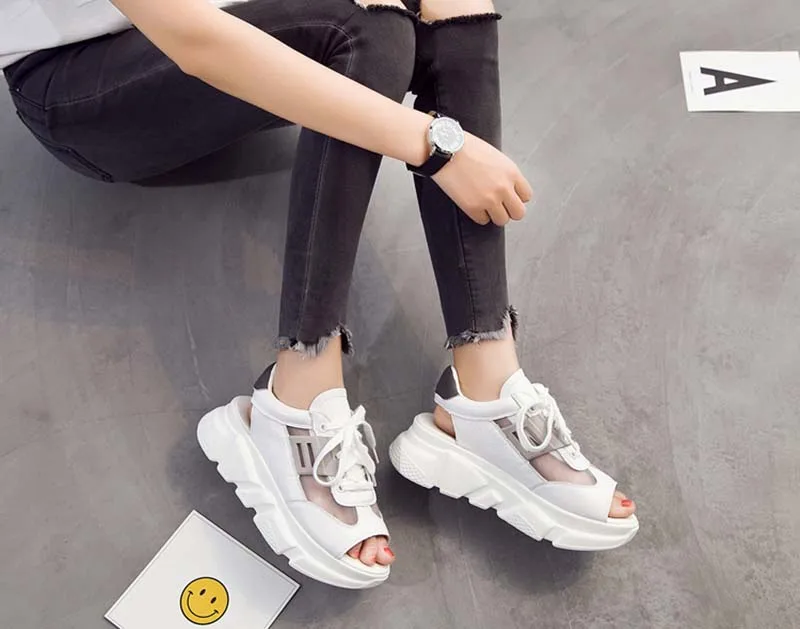 New-exhibition-Women-Fishnet-Mesh-Sandals-Casual-platform-shoes-Fashion-Women's-Leather-Breathable-Sneakers-Female-Beach-Sandals (16)