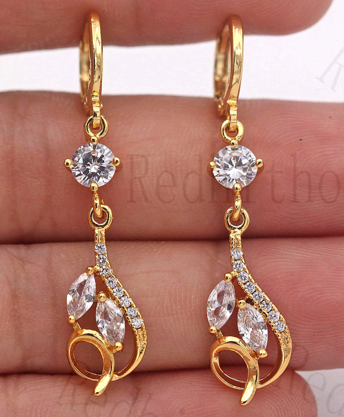 

Luxury Drop Earrings for Women Gold Color Teardrop Hollow Earring with Waterdrop Zircon Fashion Jewelry for Party Wedding Gift