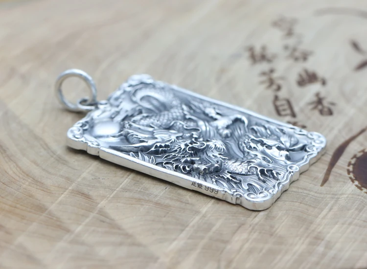 silver-dragon-pendant001d