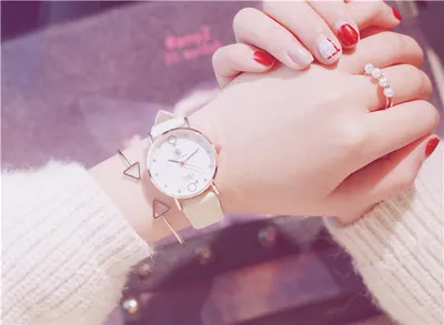 

Ladies watch female students Korean version of the simple casual atmosphere trend Sen couple watches men high quality