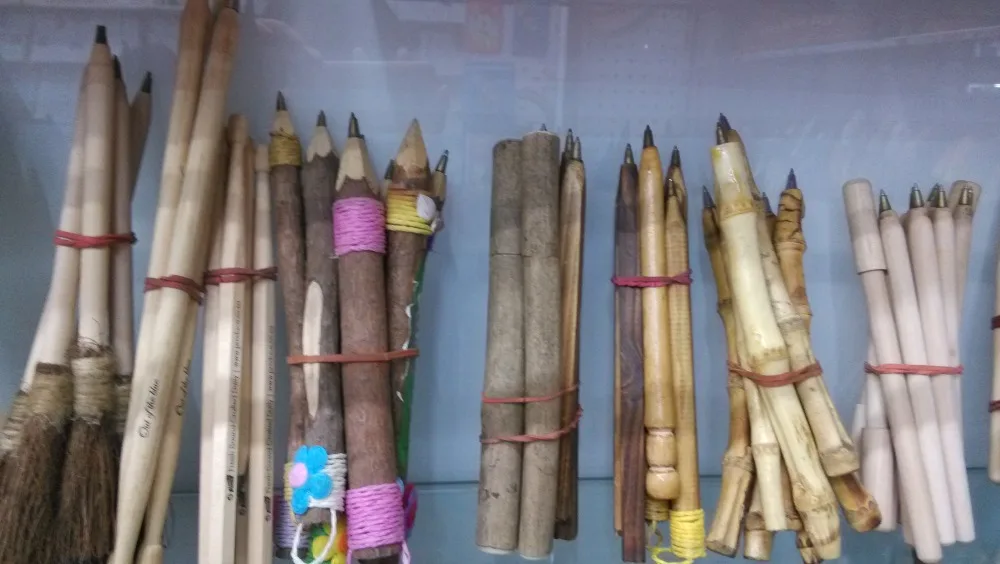 Eco-wooden ручка может быть настроены творческий завод отрасли ремесло ручка как подарок реклама использования в офисе / логос компаний, входящих
