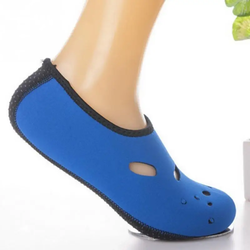 

2018 new Beach Non-Slip Swimming Socks Scuba Diving Surfing Beach Shoes Socks