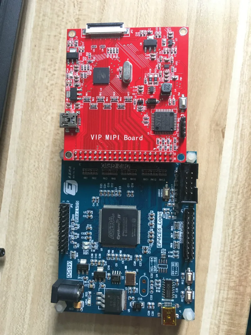 

SSD2828 development board /RGB to MIPI/FPGA point mipi/ source code /FPGA+SSD2828