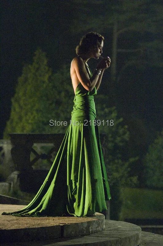 Lovely-green-dress-on-keira-knightley-from-the-movie-atonement-designed-by-jacqueline-durran-long-celebrity (1)
