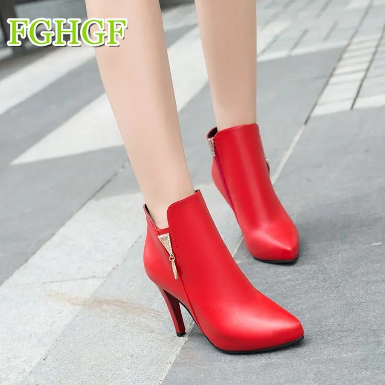 

2018 New Sexy Women Boots Solid Flock PU Zip High Heels Boots Lady Stiletto Pointed Toe Ankle Boots Martin Boot