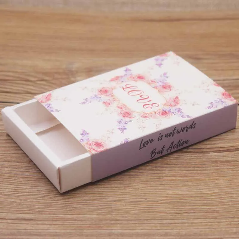 

New arrival Kraft paper Jewelry Packaging & Display Gift box DIY handmade LOVE Necklace and pendant display and Packaging box