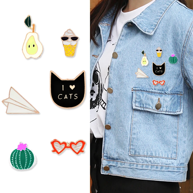 jaqueta jeans com broches